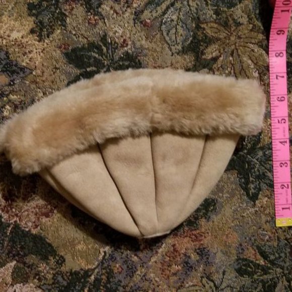 NWOT, new, soft, sheepskin shearling/suede hat, vintage 70s, S, XS, handmade - Picture 3 of 7
